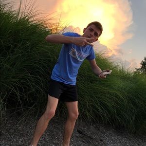 Meet your Posher, James